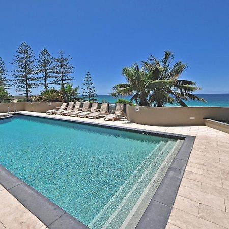 Clubb Coolum Beach Resort Sunshine Coast Eksteriør billede