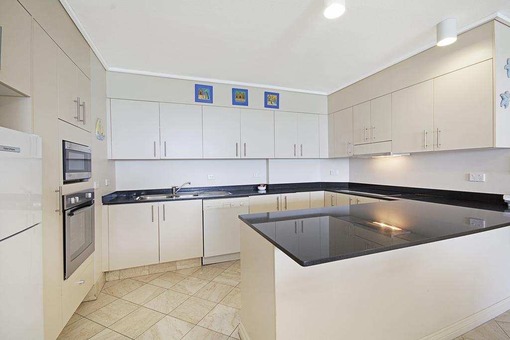 Clubb Coolum Beach Resort Sunshine Coast Eksteriør billede