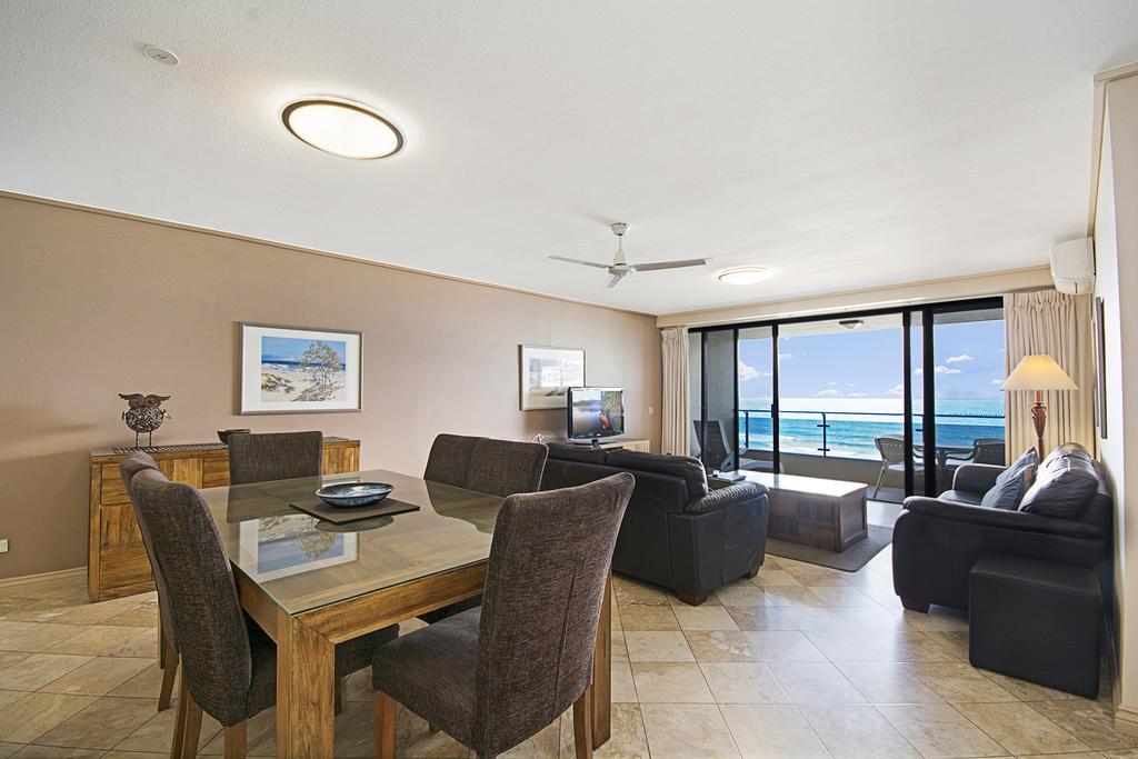 Clubb Coolum Beach Resort Sunshine Coast Eksteriør billede
