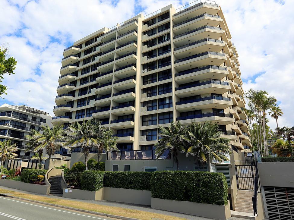 Clubb Coolum Beach Resort Sunshine Coast Eksteriør billede