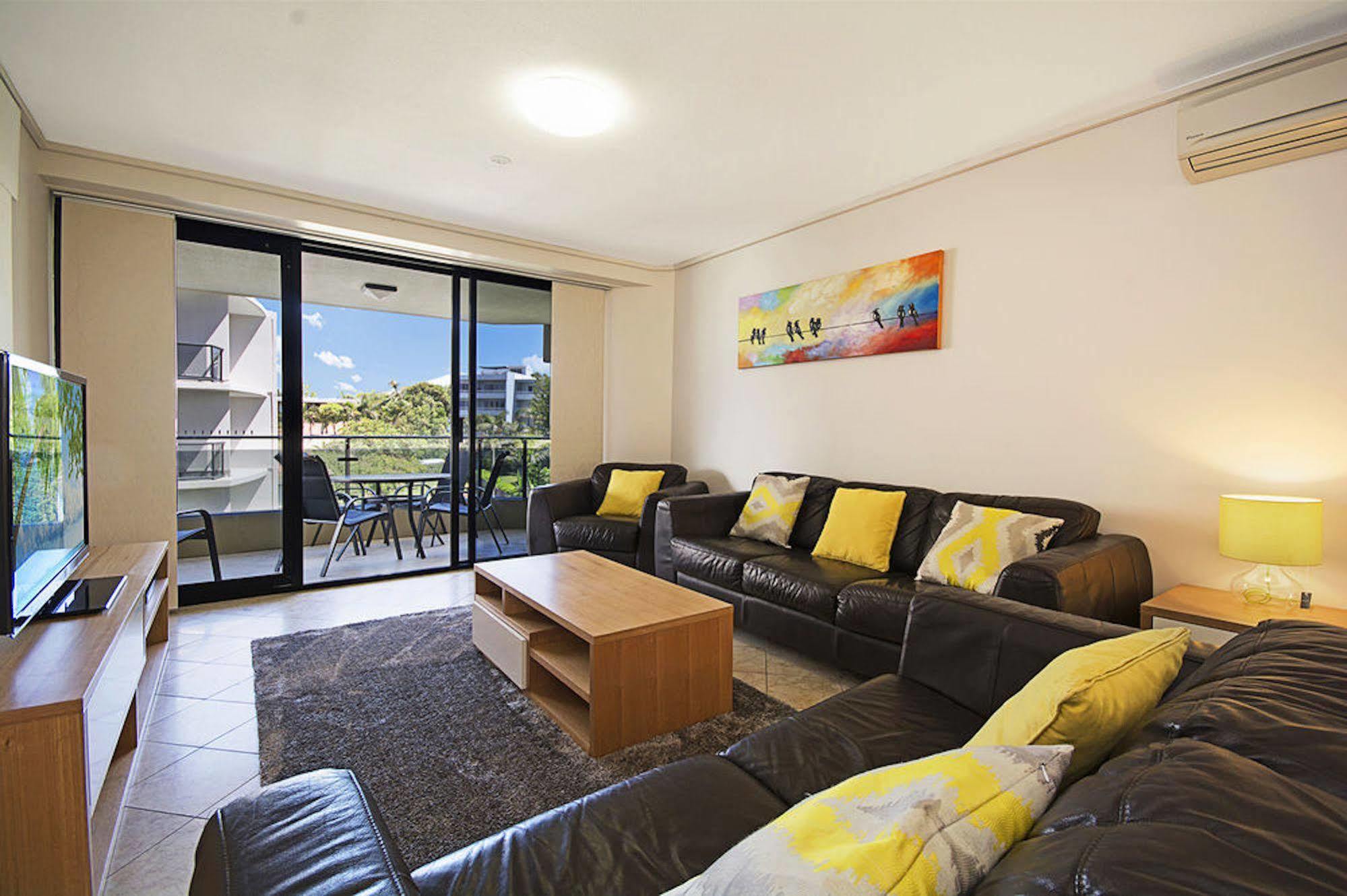 Clubb Coolum Beach Resort Sunshine Coast Eksteriør billede